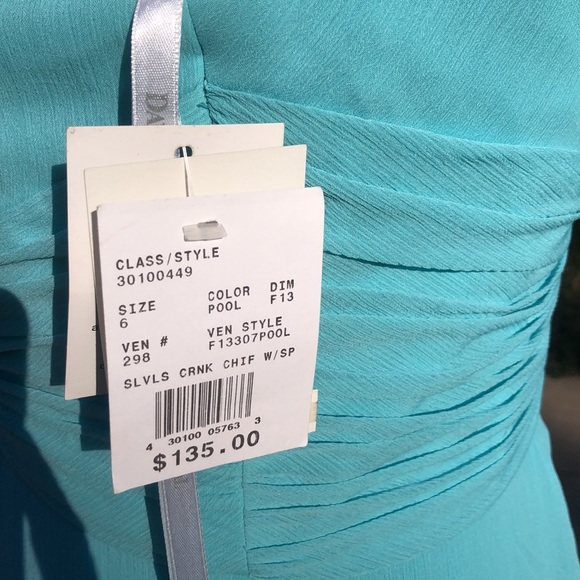 EUC Gorgeous Aqua David’s Bridal Dress - Picture 9 of 9